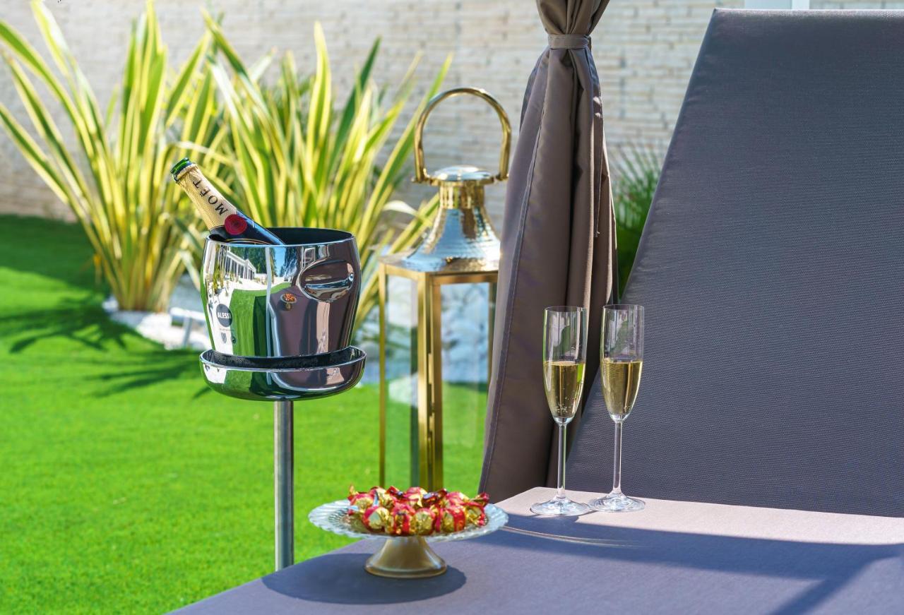 Villa Vittoria B&B - Wellness Terme di Miradolo 외부 사진
