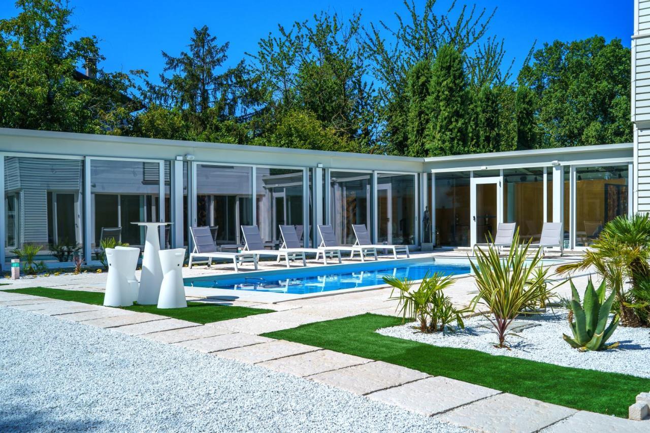 Villa Vittoria B&B - Wellness Terme di Miradolo 외부 사진