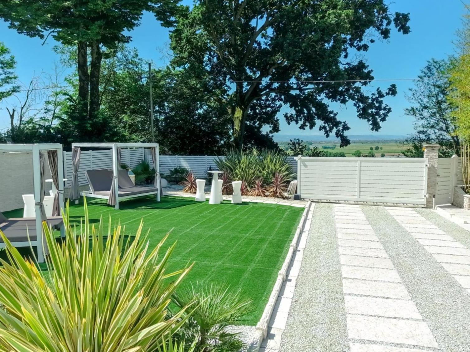 Villa Vittoria B&B - Wellness Terme di Miradolo 외부 사진